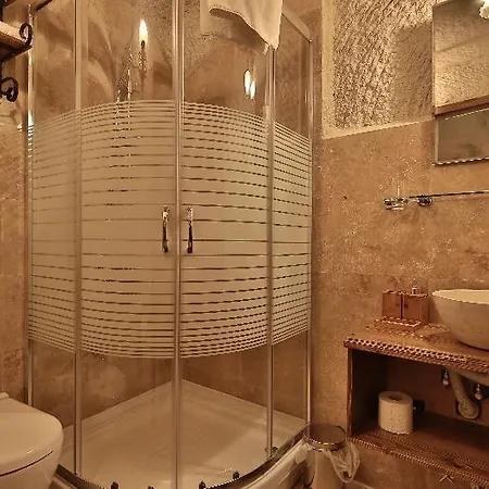 Hotel The Owl Cave 3*